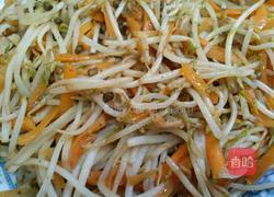 豆芽炒胡萝卜丝儿的做法图解9