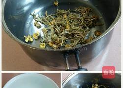金银花菊花茶的做法图解3