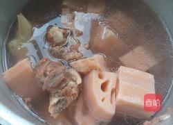 莲藕炖排骨的做法图解3