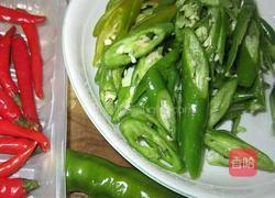 剁椒肉片的做法图解2