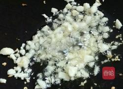 蒜蓉西兰花胡萝卜炒黑木耳的做法图解10