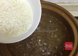 金枪鱼粥的做法图解3