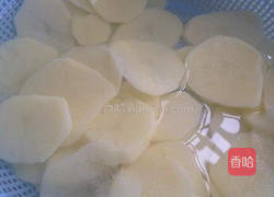 健康自制薯片的做法图解1