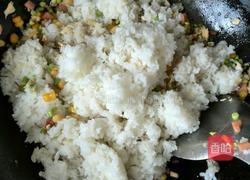 培根蛋炒饭的做法图解5