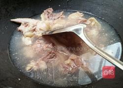 板栗烧鸡的做法图解2