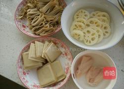 卤豆制品，鸡翅的做法图解1