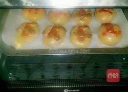 火腿肠黑胡椒沙拉酱面包的做法图解6