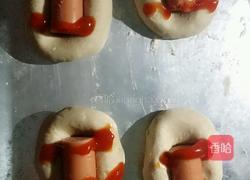 火腿肠黑胡椒沙拉酱面包的做法图解5