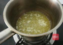 红豆抹茶舒芙蕾蛋卷的做法图解1