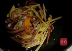 土豆香肠饼的做法图解3