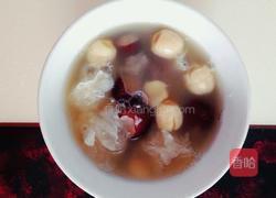 莲子银耳红枣汤的做法图解4