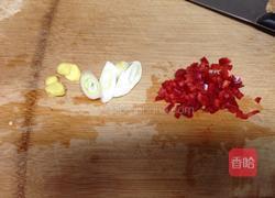 娃娃菜粉丝汤的做法图解3