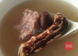 五指毛桃香菇红枣骨头汤的做法图解5