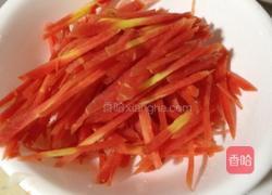 茭白胡罗卜肉丝的做法图解2