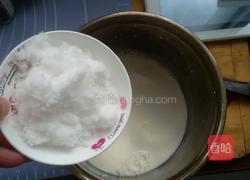 牛奶布丁的做法图解2