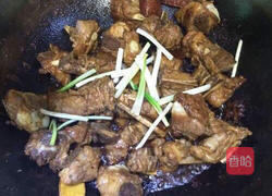 糖醋排骨的做法图解7