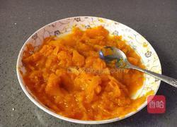 油炸南瓜饼的做法图解2