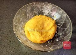 南瓜芝麻球的做法图解4