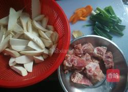 蚝油鸡腿菇的做法图解2