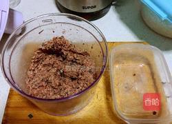 韭菜香肠馅饼的做法图解3