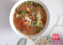 紫菜西红柿火腿肠蛋汤。的做法图解2