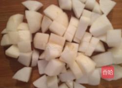 冰糖雪梨的做法图解3