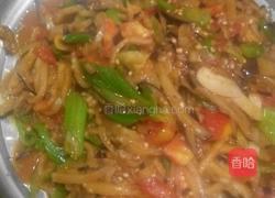 西红柿炒茄孑的做法图解1