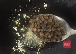 豉椒炒花甲王的做法图解5