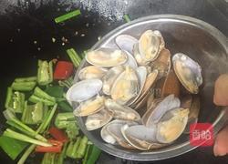 豉椒炒花甲王的做法图解7