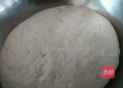 五香芝麻发面脆饼的做法图解1