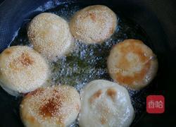 香酥炸烧饼加肠伴侣的做法图解2
