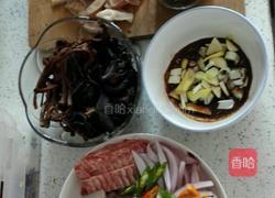 茶树菇魔芋鸡肉煲的做法图解1