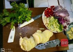 香辣鱿鱼须的做法图解2