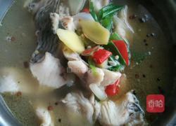 煮鱼的做法图解5