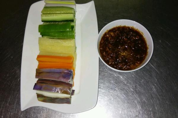 蘸酱菜