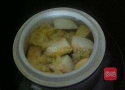 银耳百合雪梨羹的做法图解4