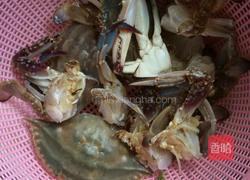 青蟹豆腐汤的做法图解1