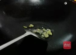 芹菜炒鸡肉的做法图解6