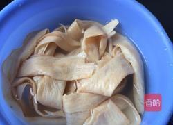 凉拌腐竹的做法图解1