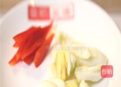 芥蓝炒腊肉的做法图解3