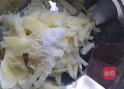 胡萝卜土豆丝煎饼的做法图解3