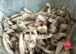 干煸鱿鱼须的做法图解2