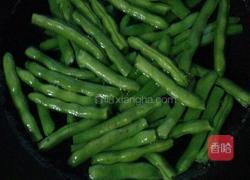 蒜香四季豆的做法图解2