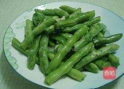 蒜香四季豆的做法图解4