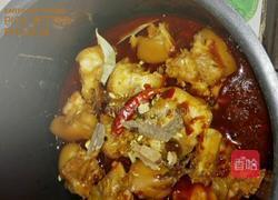 啤酒焖猪脚的做法图解5