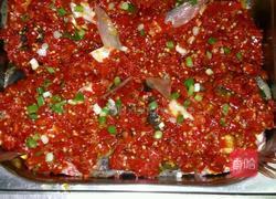 剁椒蒸鱼翅的做法图解3