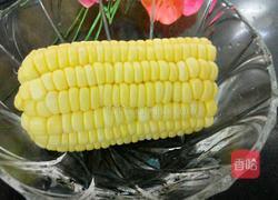 玉米胡萝卜粥的做法图解1