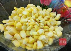 玉米胡萝卜粥的做法图解2