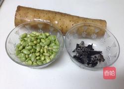 木耳炒淮山的做法图解1