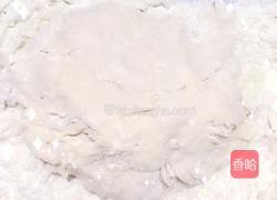 豆沙馒头和猪肉馒头的做法图解4